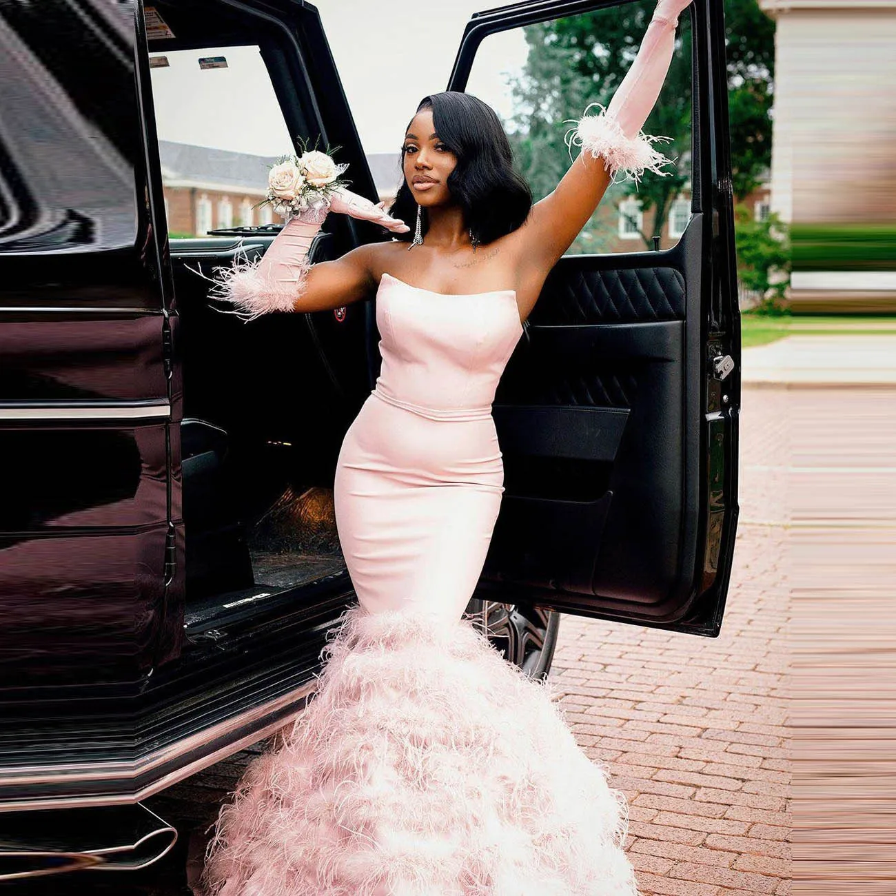 Pink Wedding Reception Dress Without Gloves Major Floor Length Feathers Mermaid Prom Gown Black Girls Evening Party Dress