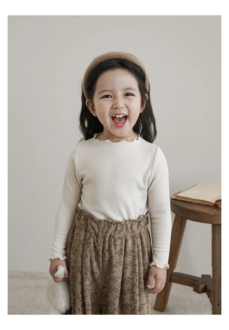 Schickes Rüschen-Spitzen-Rollkragen-Oberteil für Kleinkind-Mädchen, Weiche Stretch-Bluse aus Kunstwolle mit Langen Ärmeln, Lässiges Alltagsshirt für Kinder – Detail 9