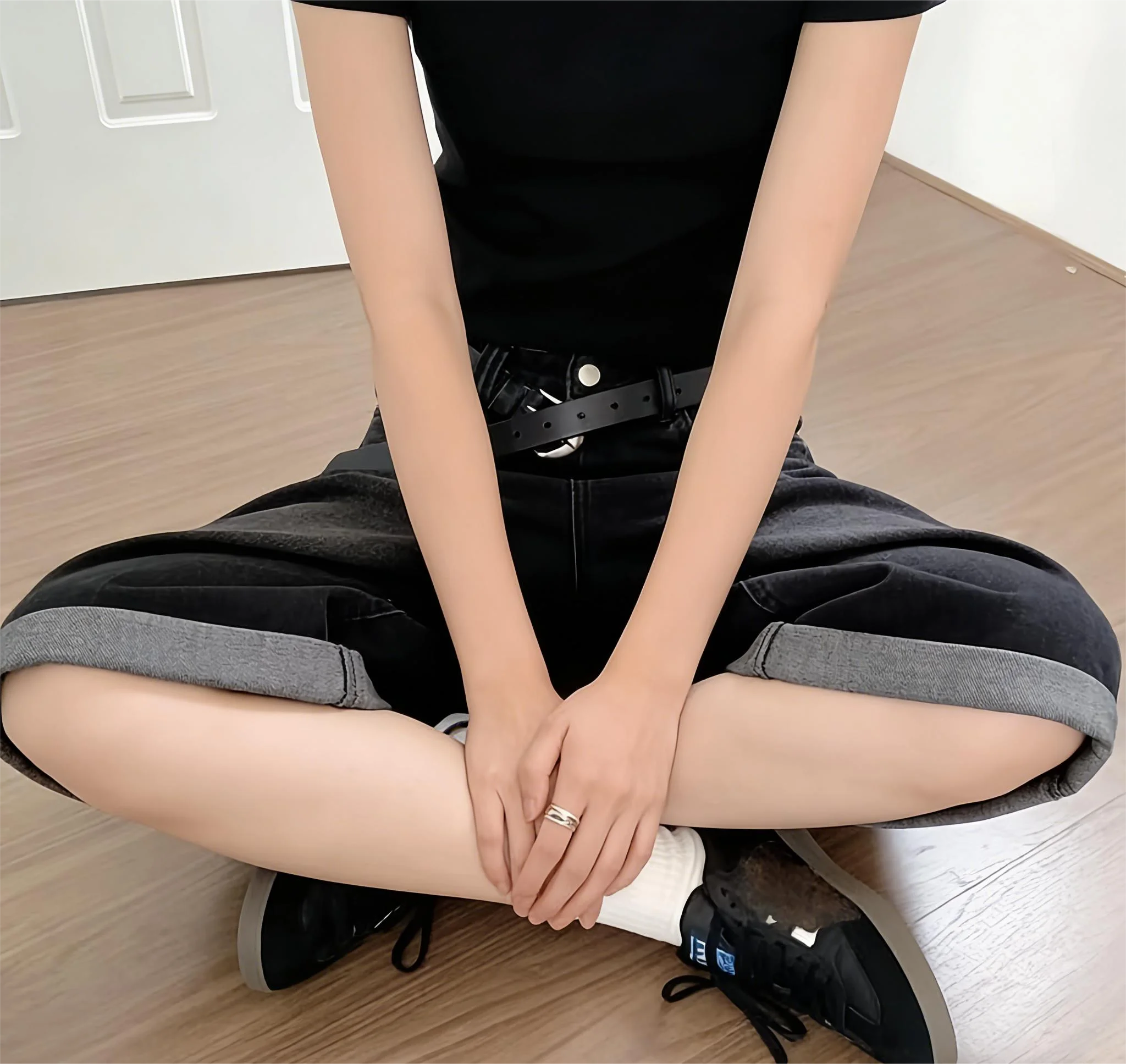 

American Street Style Black Denim Cropped Shorts for Women, New Summer Style, Loose Wide-Leg, Slimming Straight Casual Mid-Length Pants