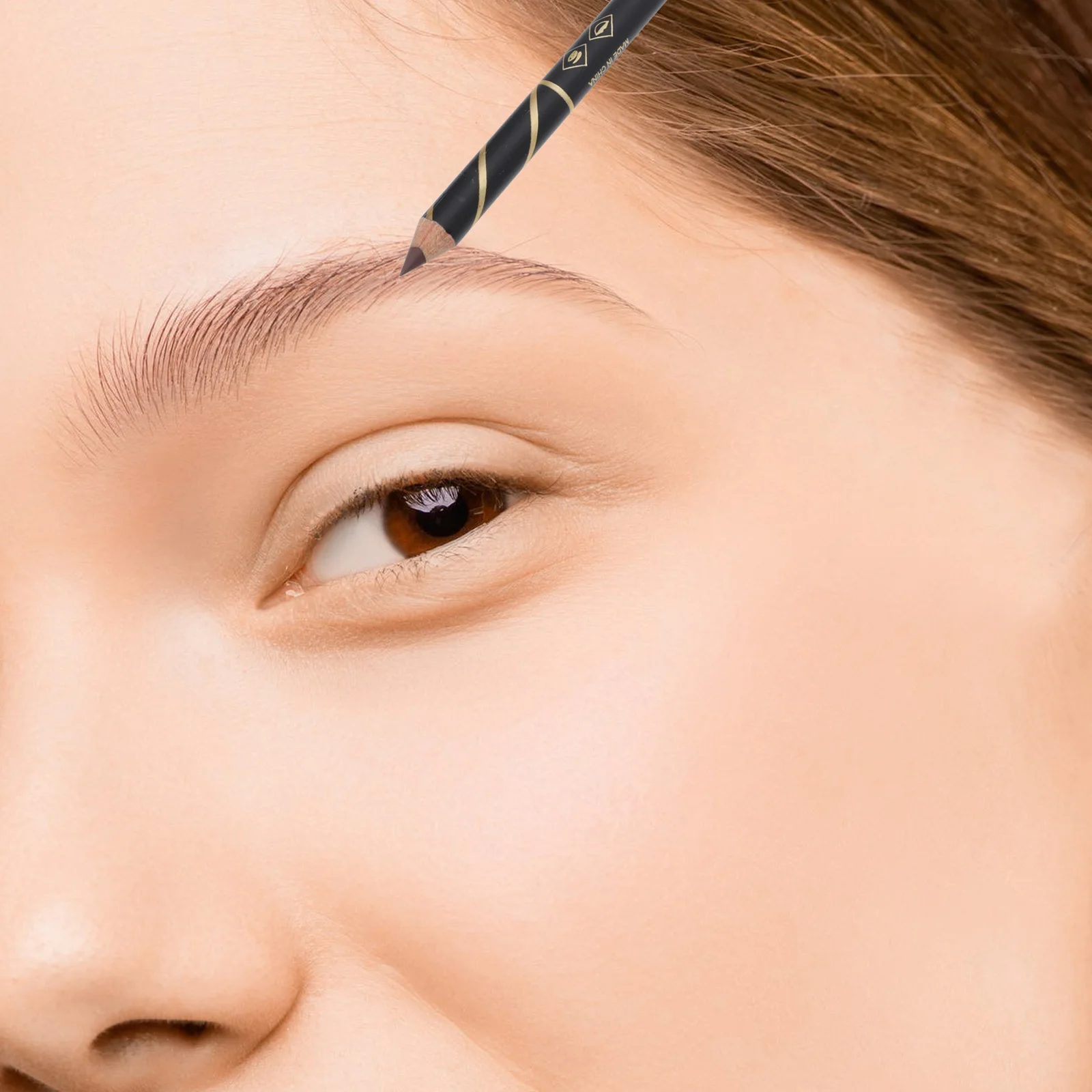 4 pezzi pennello per sopracciglia pettine matite per sopracciglia impermeabili a prova di sbavature strumenti per trucco naturale portatili per i viaggi