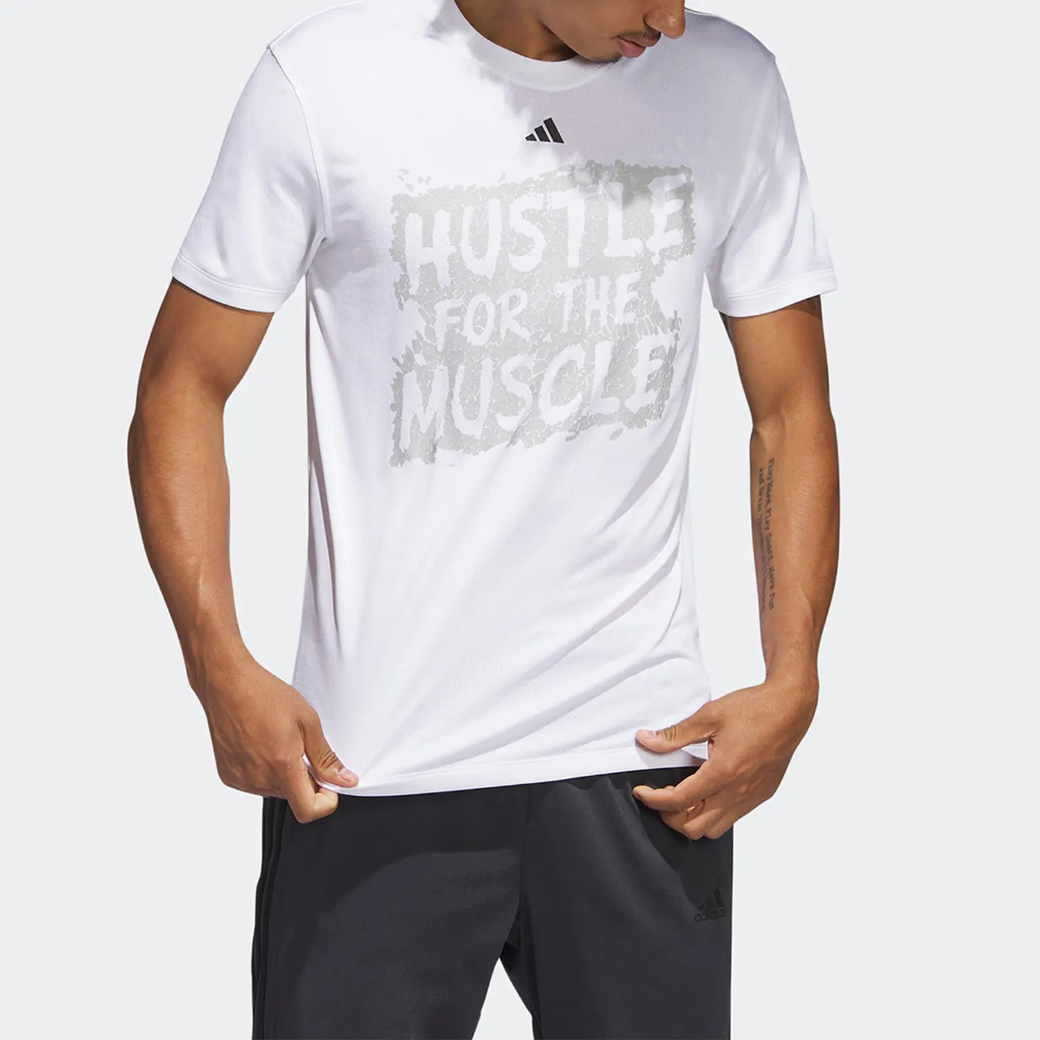 

Оригинальная мужская футболка Adidas M HFTM G T Sports Training с короткими рукавами H44742