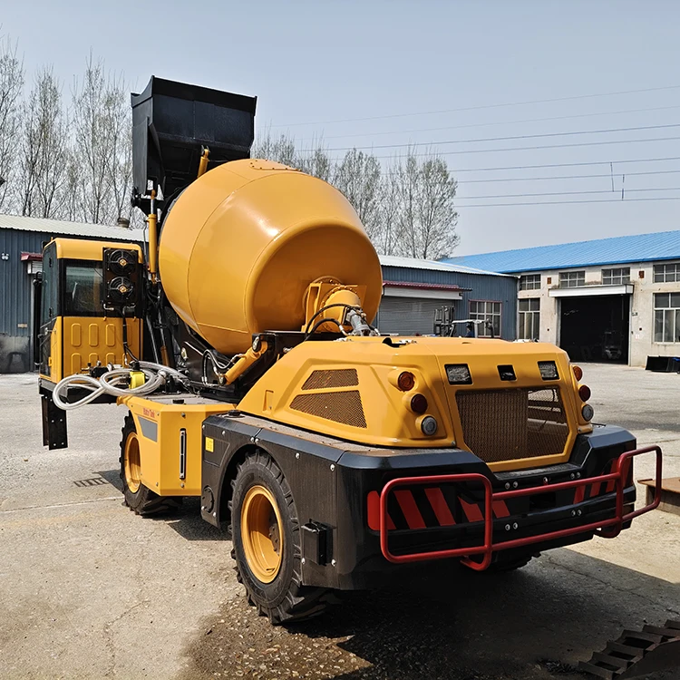 3.2 متر مكعب آلات شاحنة خلط الخرسانة الاسمنتية المحمولة ذاتية التحميل