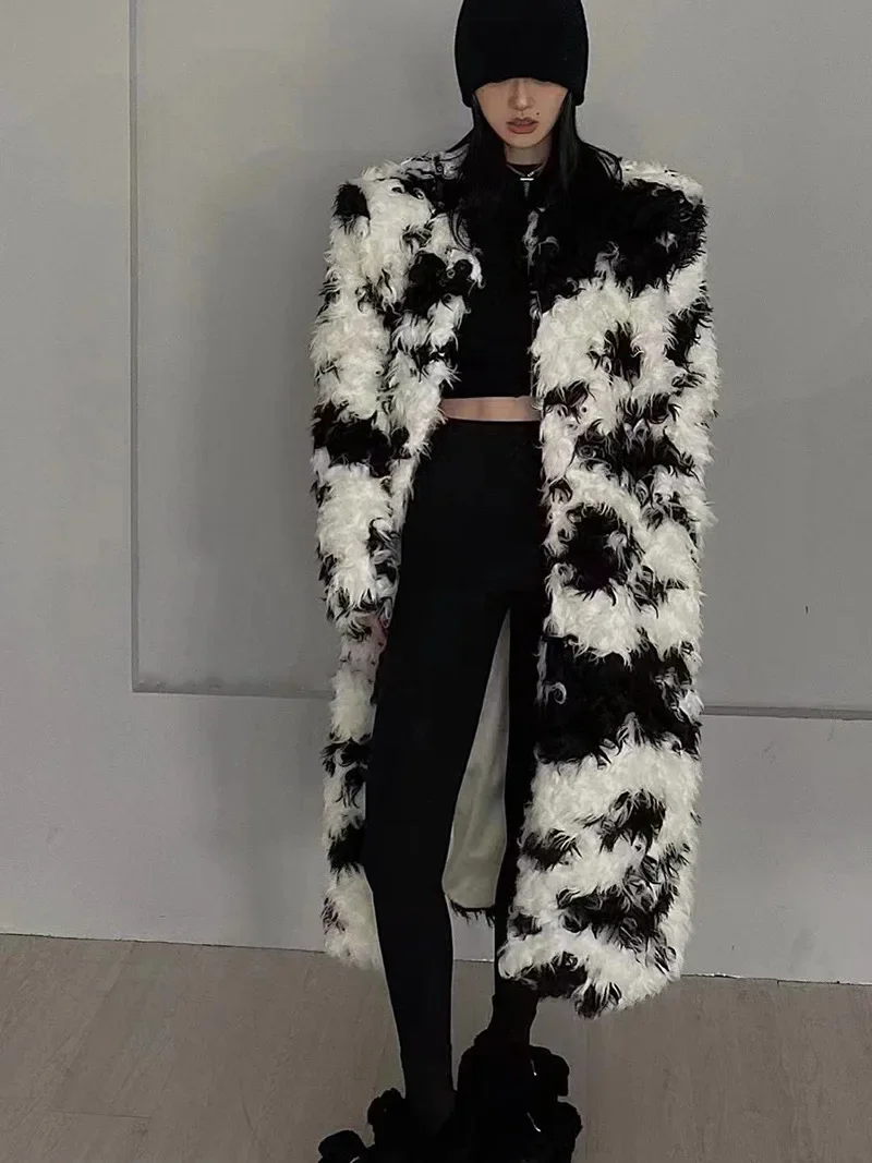 Cow Flower Lamb Fur Coat Women\'s Clothing Printed Black White Thick Warm Faux Fur Outer Wear Winter Fashion Street Long Coat 1Pc