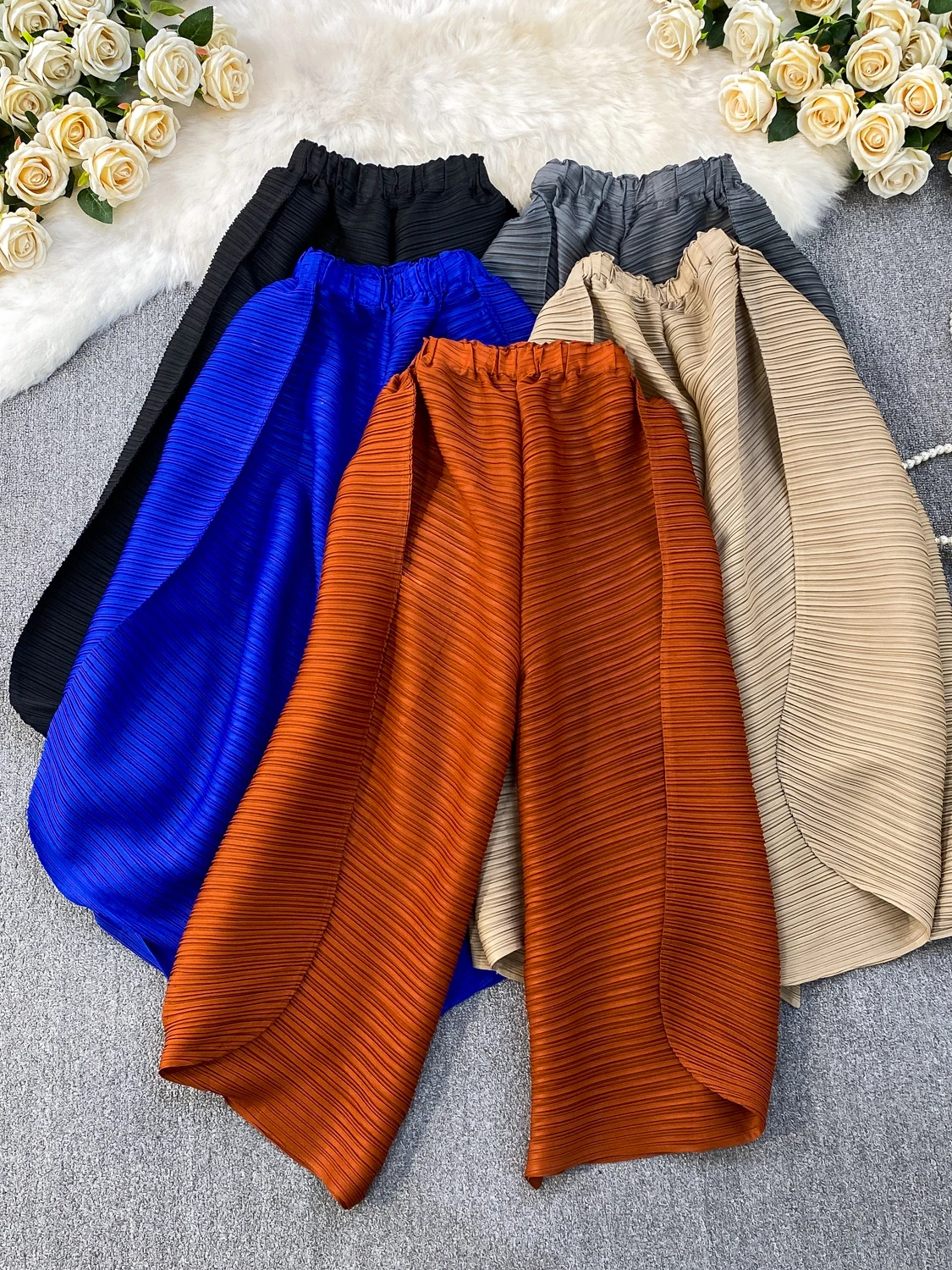 

Модные женские брюки с высокой талией, широкими штанинами, эластичные, плиссированные, свободные, повседневные, асимметричные, прямого кроя, для офиса и повседневной носки