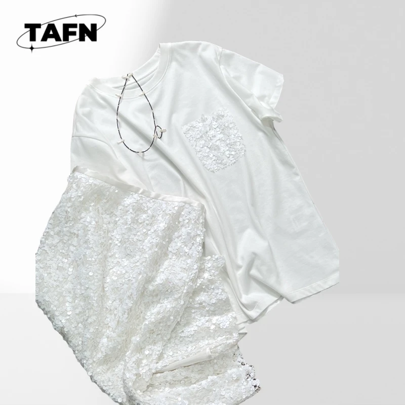 

Skirt Advanced Texture Beautiful Simple and Comfortable Asymmetrical Skirt – Modern Design for Trendy Wardrobe AE1811