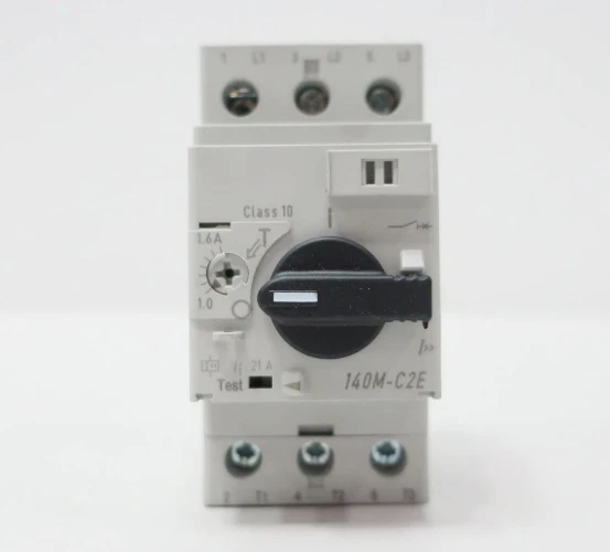 

Brand New Original 140M-C2E-B16 KV-BT1 EV-112U G3NA-420B Y92B-N100 PPX-R01N-6M-KA Fast Delivey