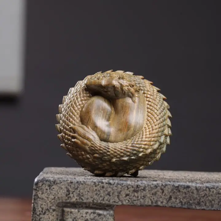 

Резная деревянная статуэтка: Стоящий дракон и лошадь, настольное украшение, декор для дома, поделки, чайный питомец, декор для чайной церемонии