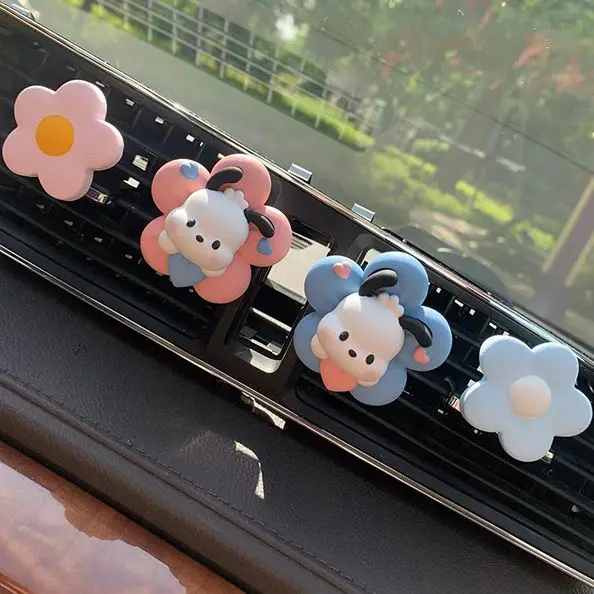 

Sanrio Pacha Dog Car Air Conditioning Outlet Decoration Clip Cute Pink Heart Car Interior Accessories Cartoon Decoration