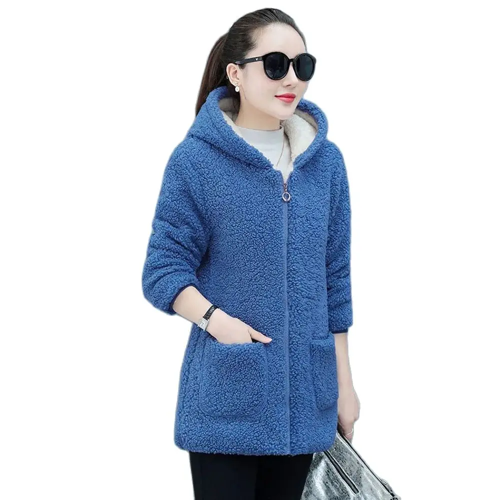 2023 New Wool-sheared Cotton-padded Clothes With Mother's Temperament Long Fashion Loose Hooded Granular Velvet Casual Coat Woma