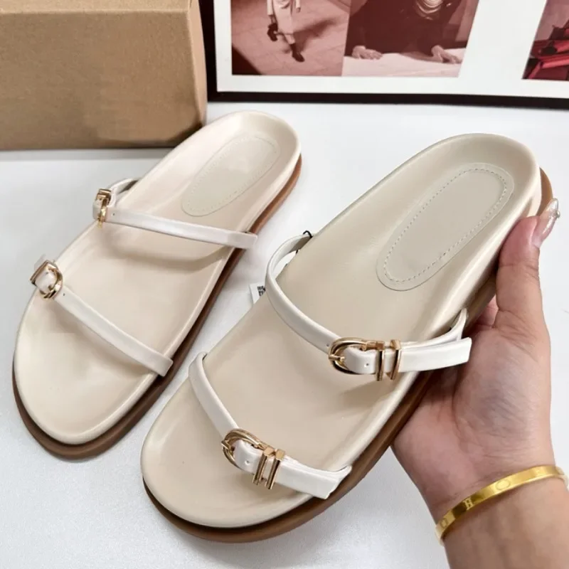 Summer Soft Sole Women Beach Shoes Metal Belt Buckle Round Toe Beige Ladies Flat Slippers Designer Comfortable Female Slides