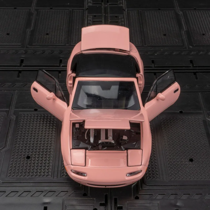1:32 Mazda MX-5 liga modelo de carro supercar brinquedos de som e luz, portas infantis e capô do motor, porta-malas pode ser aberto