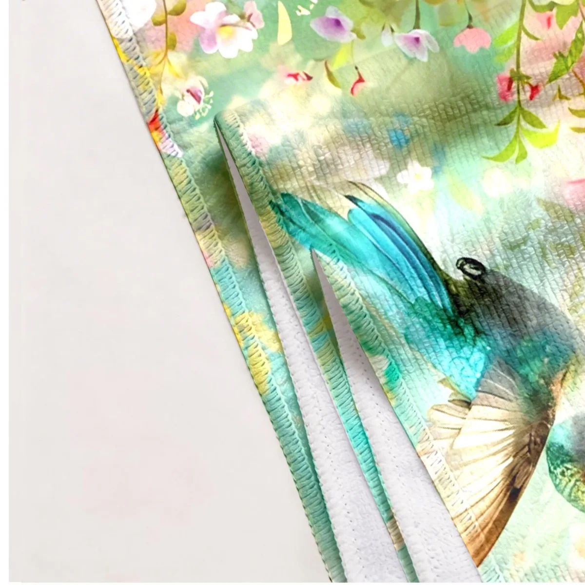Hummingbird Flower Theme polyester microfiber beach towel is highly absorbent, suitable for swimming and beach outings 5