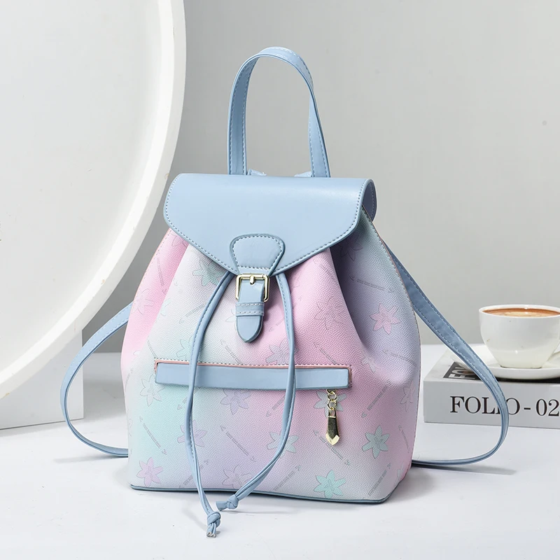 Stylish and beautiful gradient women backpack, the trend of light commuter travel backpack