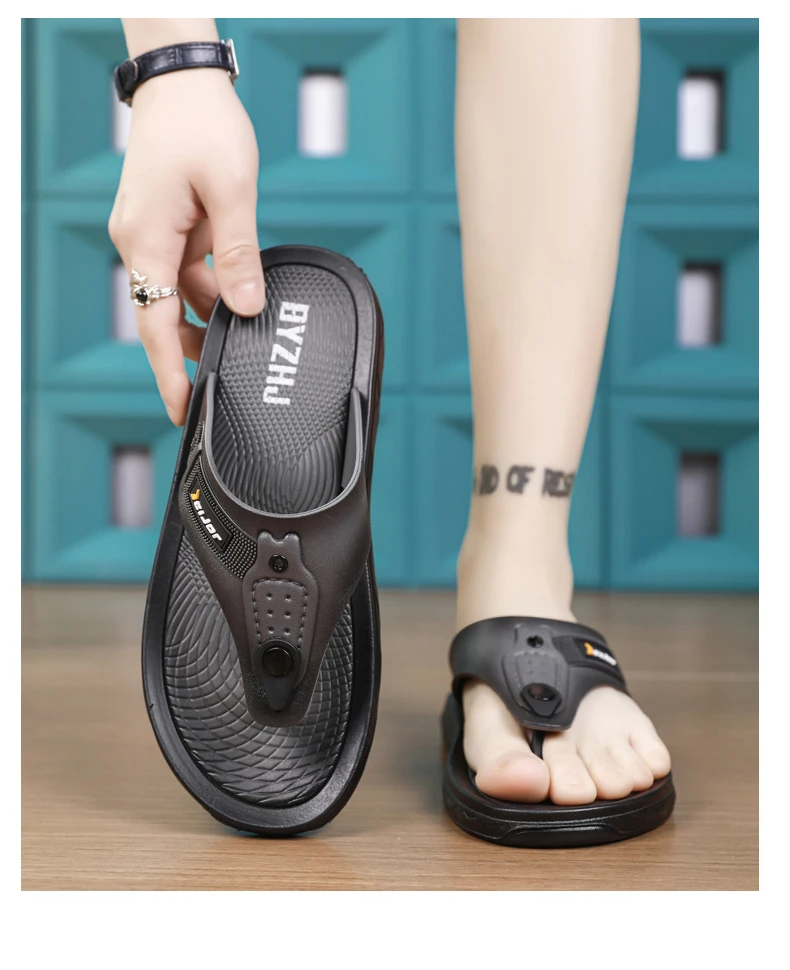 Herren-Flip-Flops mit Ledertextur, Sommer-Rutschfeste Slides mit Dicker Sohle, Strand-Hausschuhe, Lässige Outdoor-Hausschuhe, Bequeme Pantoffeln – Detail 15