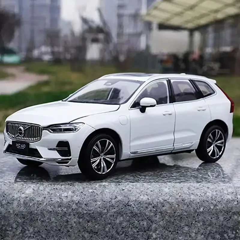 Modèle de voiture SUV en alliage moulé sous pression pour garçons, 1:18, 2022, XC60, jouet de simulation de véhicule, collection de modèles de voiture en métal, ornements Leges, cadeau, 2015