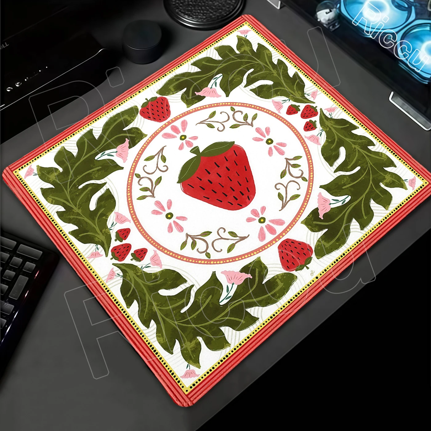 Strawberry Patter Mouse Pad Aesthetics Flower Rubber Lock Edge Small Deskmat Office Desk PC Accessories Gamer Keyboard Mousepad