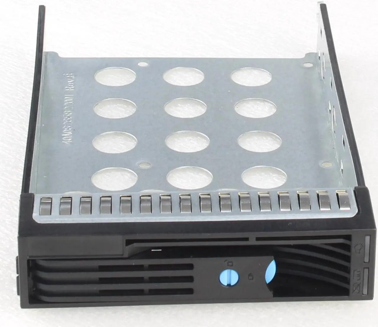 قوس رف القرص الصلب