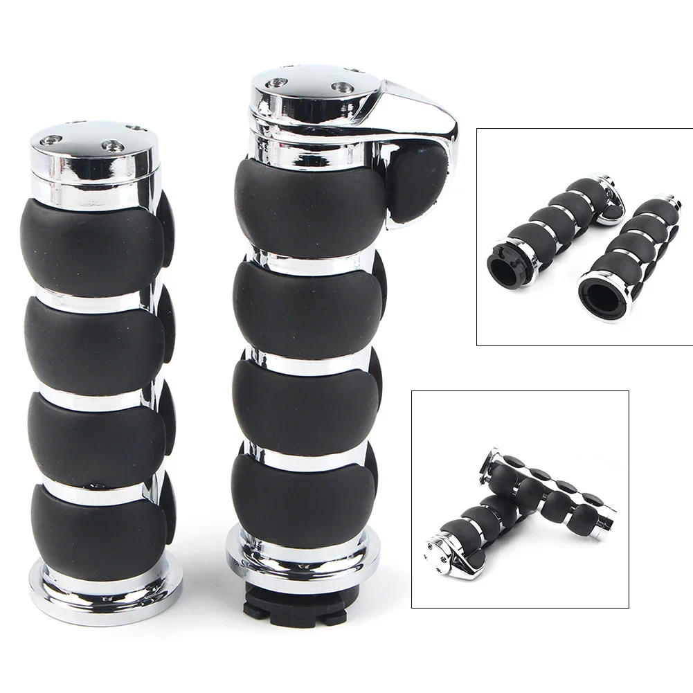 2Pcs Chrome Motorcycle Handle Bar Hand Grips For Harley Davidson Touring Road King FLHR With 1