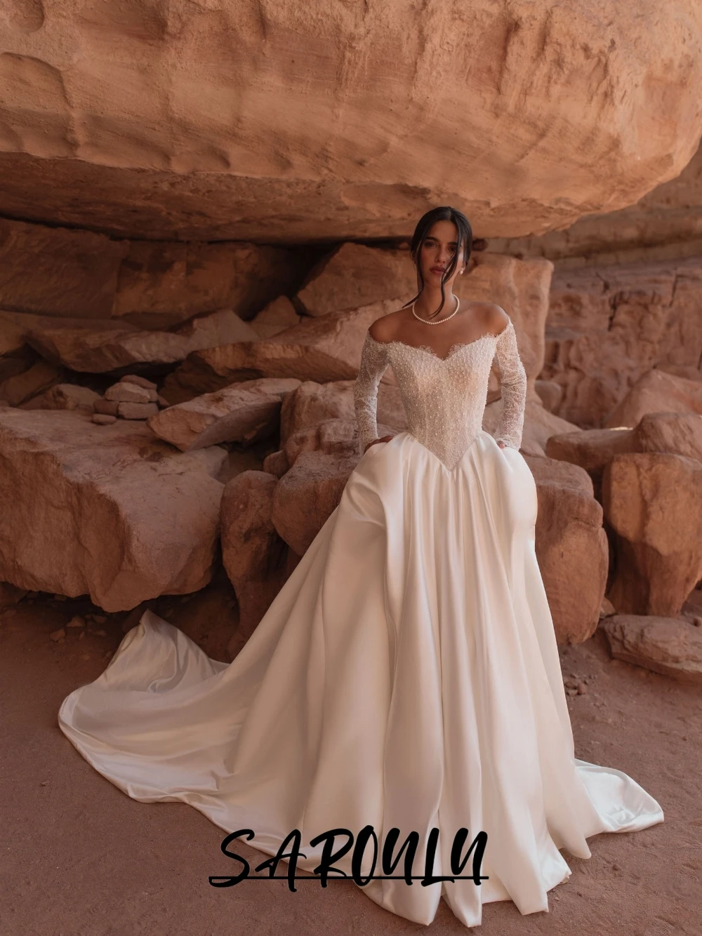 

Delicate Pearls Lace Off Shoulder Bridal Gown Customized Elegant Princess Ball Gown With Long Train Romantic Wedding Dress