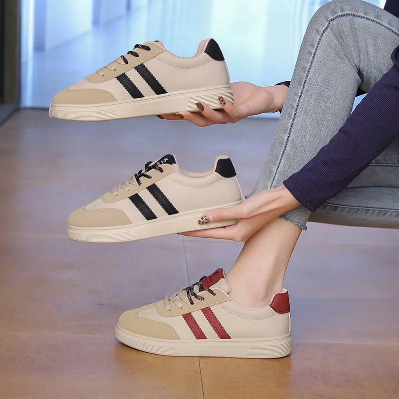 Scarpe da ginnastica classiche marroni da donna, scarpe da skateboard basse alla moda, comode e casual primaverili ed estive