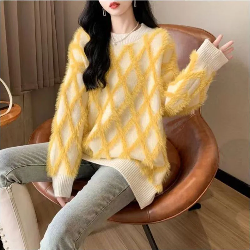 

Autumn Winter 2024 New Chic Knitted Sweater Jacket Women's Outer Wear Korean Loose Fashion Long Sleeve Pullover Knitwear Tops