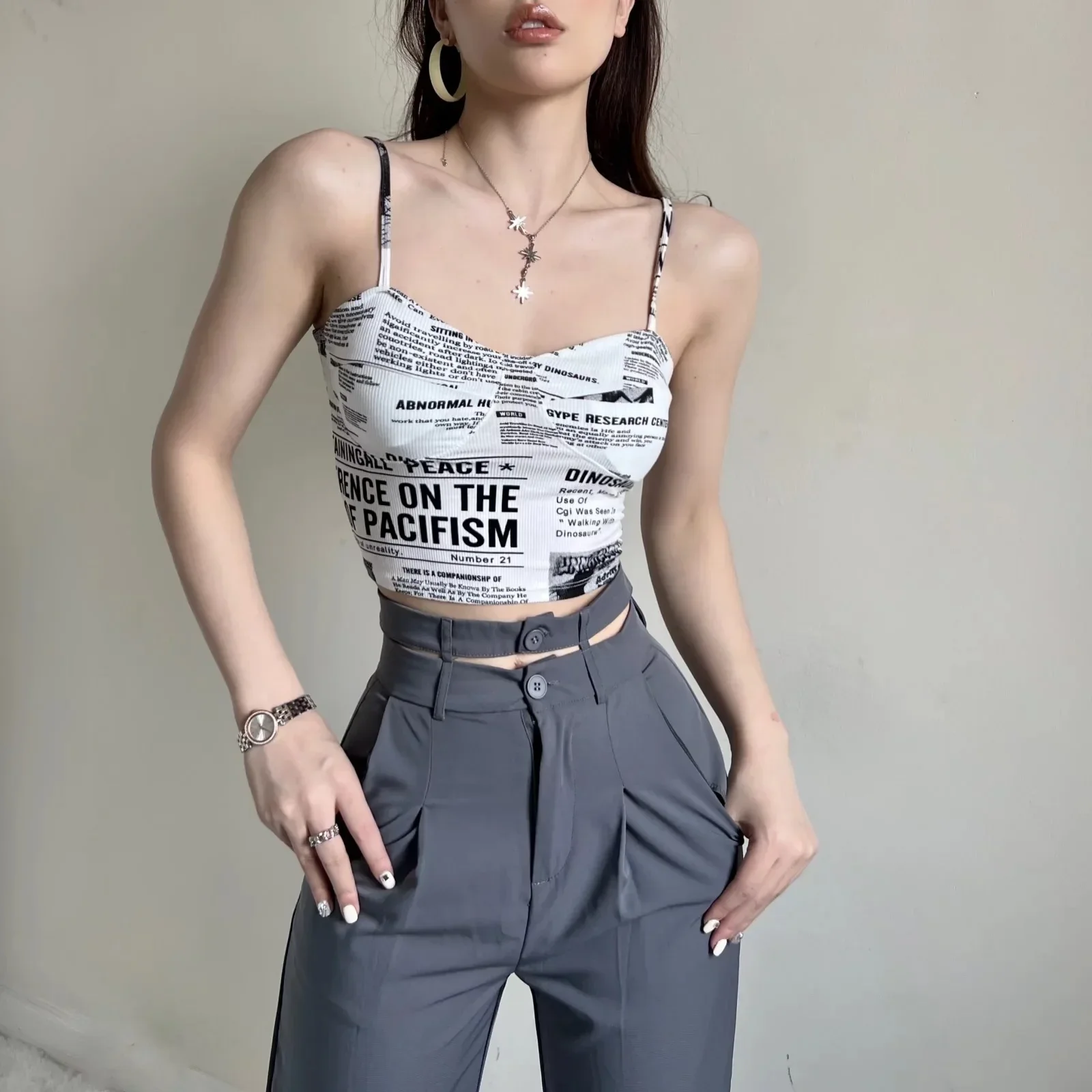 Newspaper Letter Print Women Push Up Camisole With Bra Sexy Top Women Suspender Tank Fashion Camis Female Soft Sleeveless Top