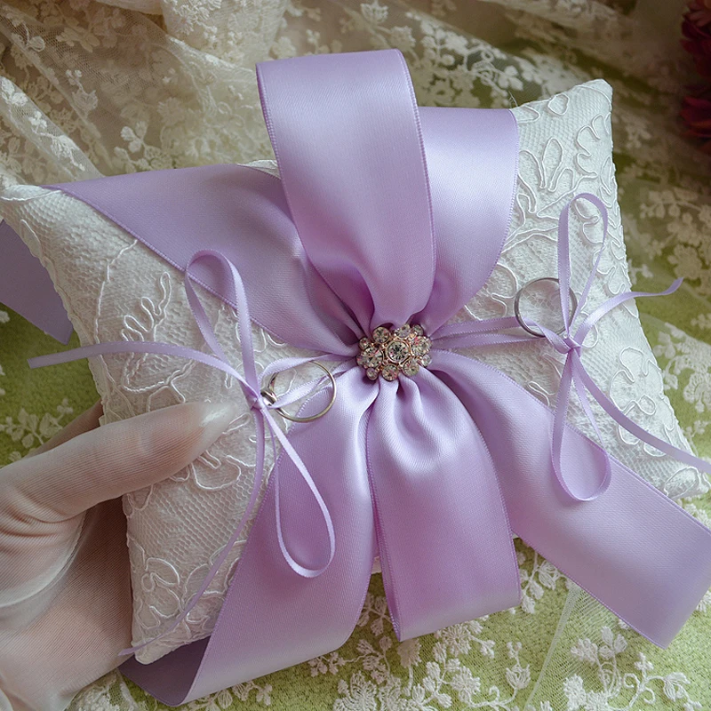 

Lavender Purple Ribbon Ring Pillow Cushion Big Bowknot Glisten Rhinestone Ring Pillow Bride Wedding Decoration Accessories