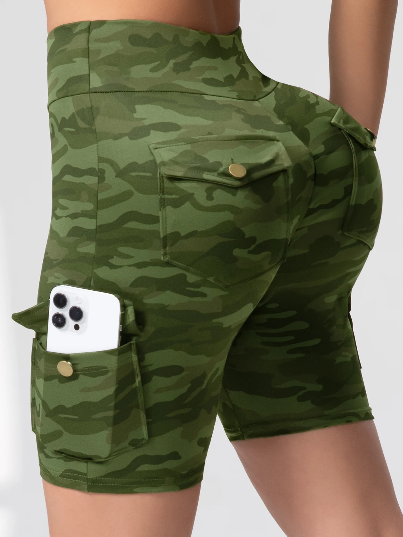 Camouflage Printed Women Shorts With Pockets Butt Lifting Tummy Tight Elastic Slim Running Gym Workout Shorts Streetwear