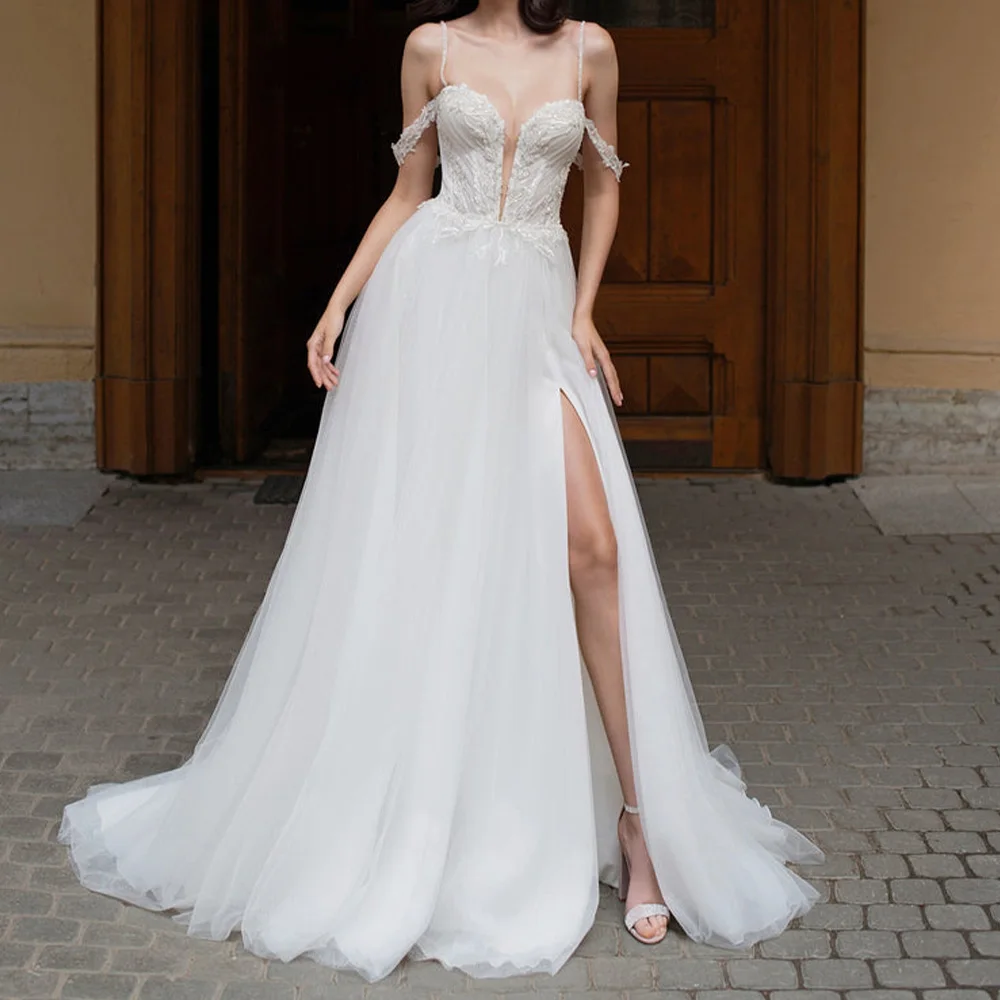 

Exquisite A-Line Spaghetti Straps Appliques Sequined Tulle Wedding Dresses Elegant Side Slit V-Neck Sleeveless Off the Shoulder