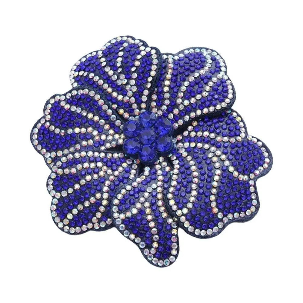 3D Rhinestone Flower Patches Sparkling Embellishment Flower Brooch Fabrics DIY Craft Rose Brooch Fabrics