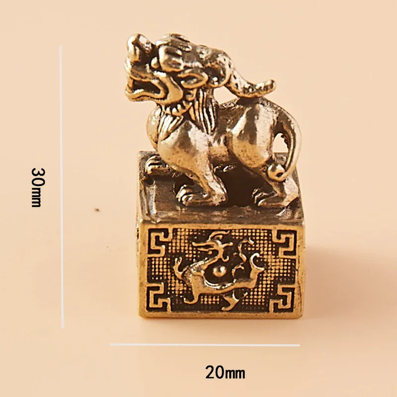 Brass Wealth-Attracting Lion Seal Handle Piece Four Divine Beasts Seal Home Desktop Decoration Tea