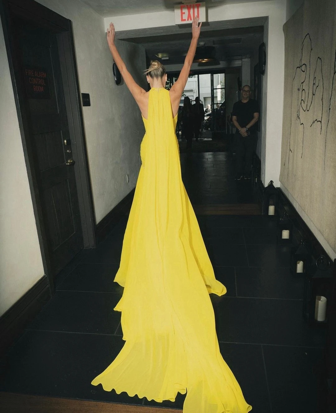 Yellow Chiffon Halter A-line Evening Dresses With Slit Cutout Event Woman Clothes With Long Train Sequins Summer New Dress 2024