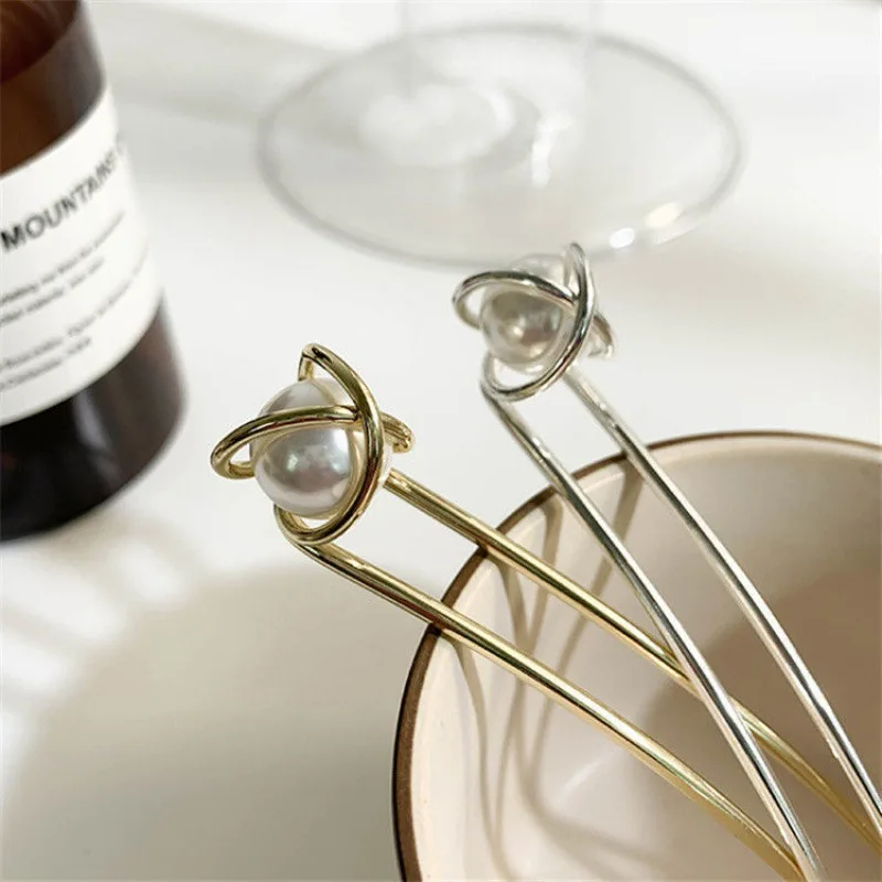 1pc New Elegant Exquisite Alloy Hairpin With Female Temperament Head Daily Woven Hair U-shaped Fashion Hairpin Headpiece