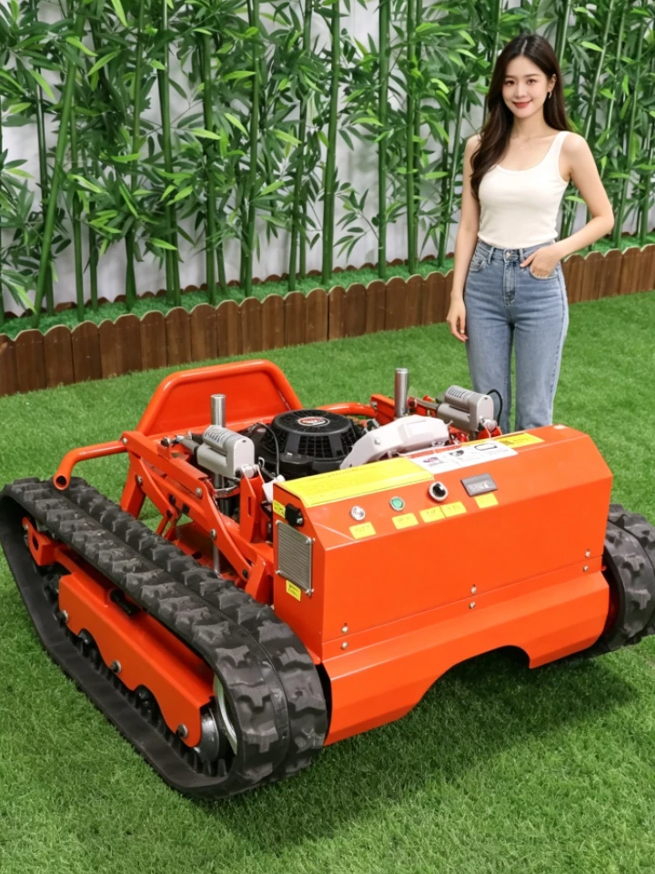 Customized remote-controlled lawn mower, tank-type tracked lawn mower, grassland reclamation agricultural lawn mower
