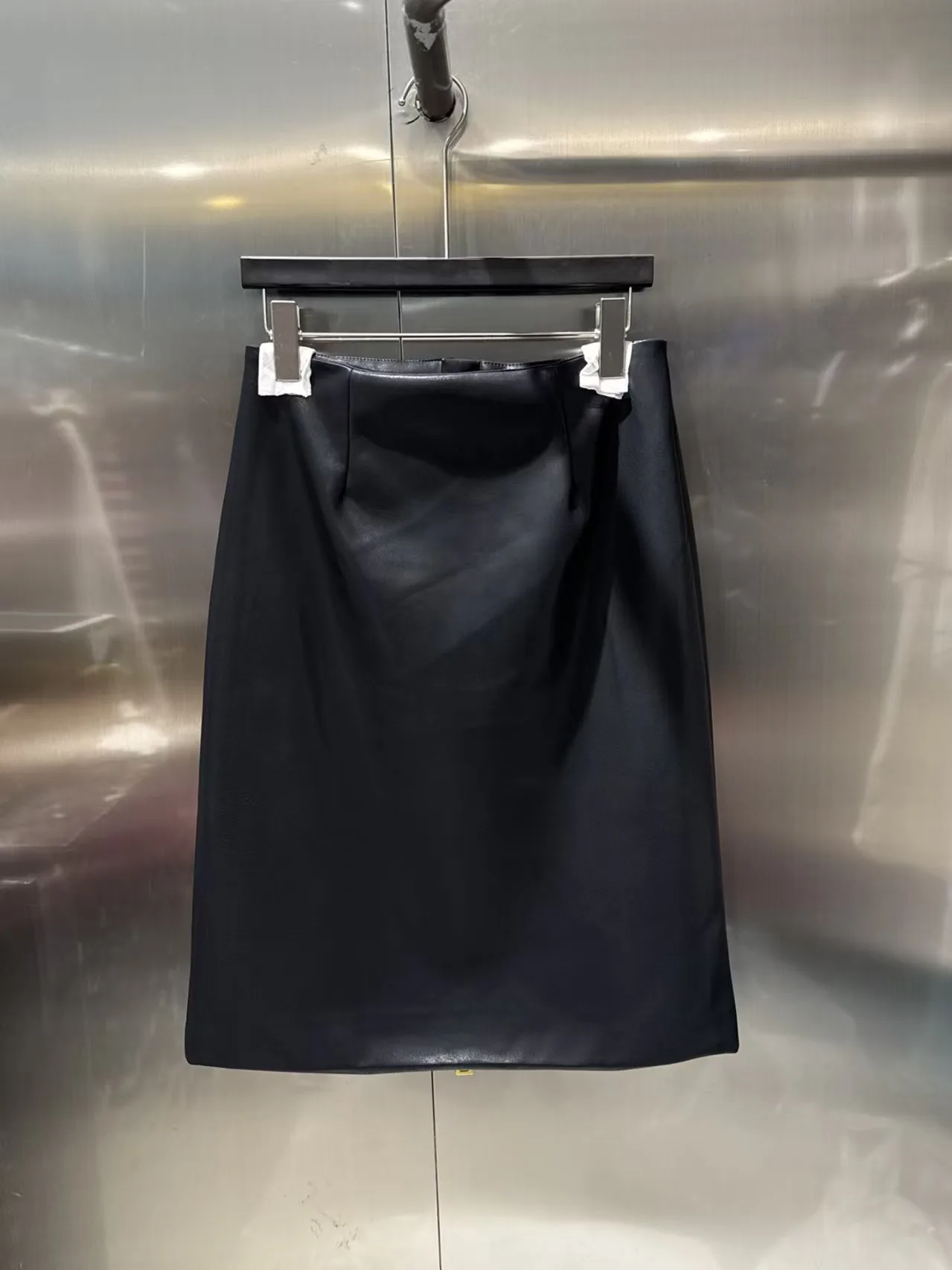 High Street Skirts Women's New Ins Temperament Sexy Dopamine Metal Decorative Zipper High Waist Half PU Skirt