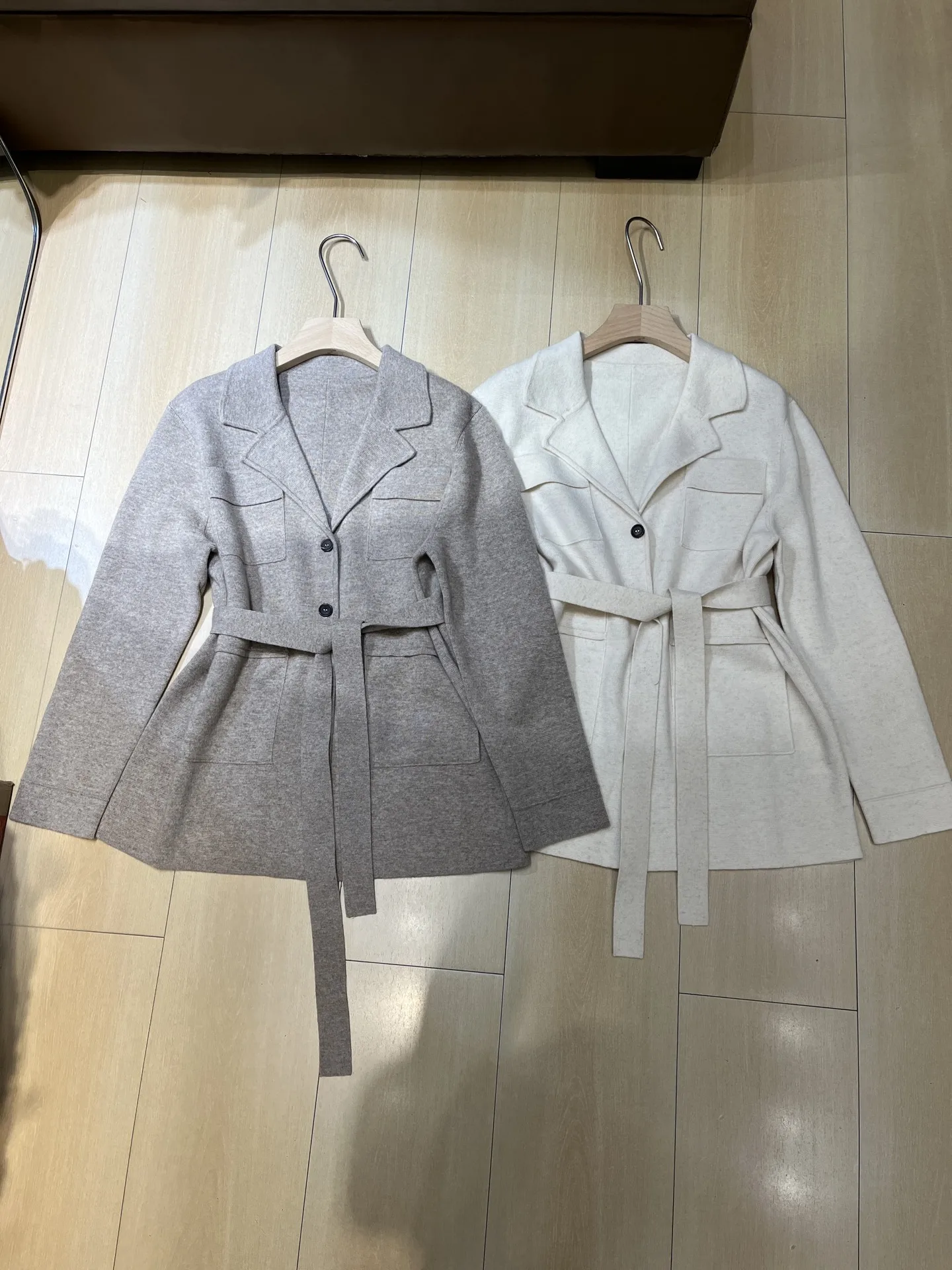 2026 Autumn/Winter New High-Quality Drawstring Pocket Cashmere Cardigan For Women