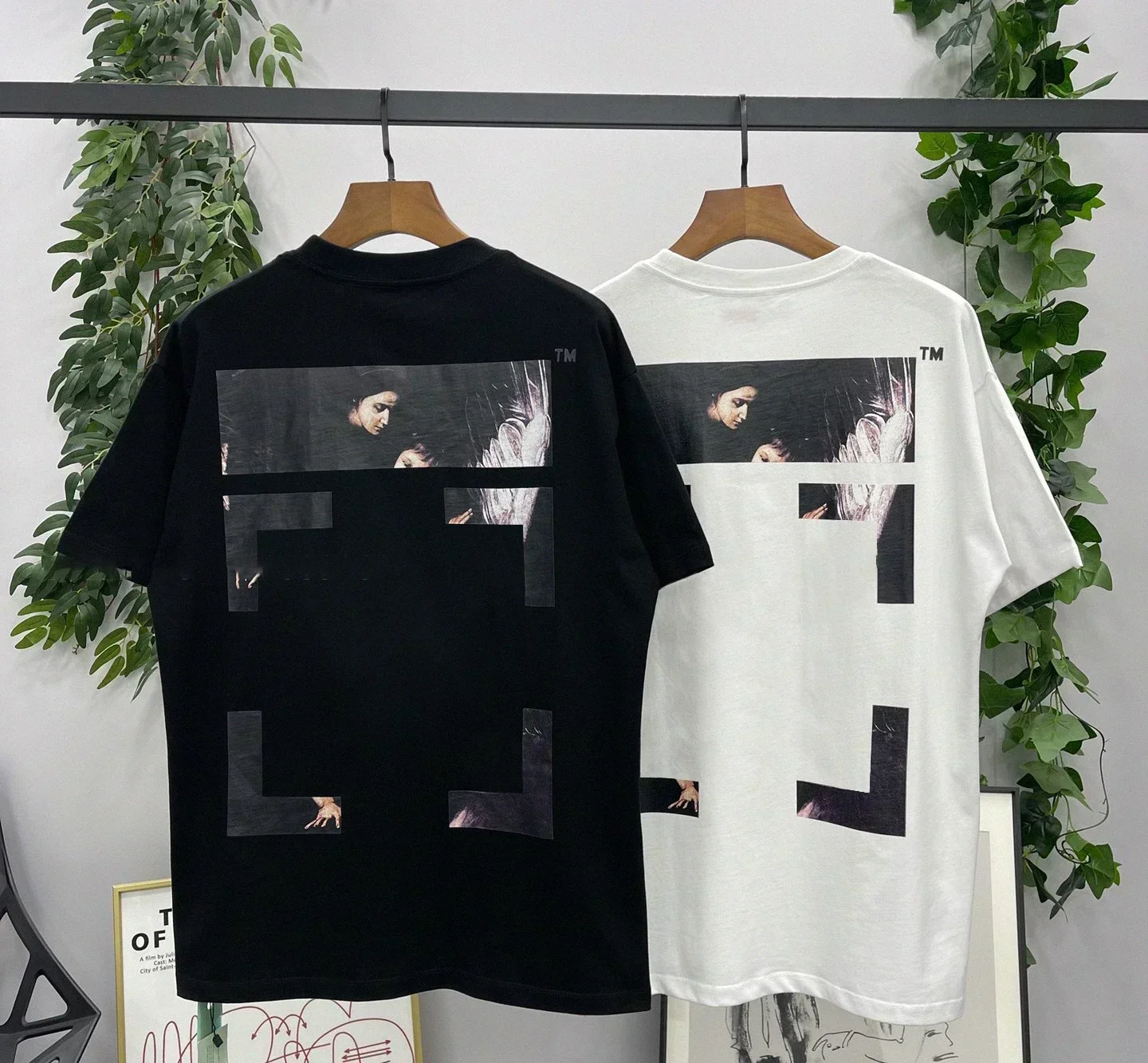 

2024 New Summer Luxury Designer T-shirt, Men's Brand Big Print Back, High Quality Men's T-shirt, Plus Size Top