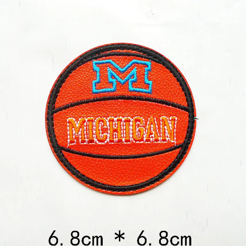 1 Pcs  Iron On Basketball Embroidered Patches For Boy Clothing Soccer Stickers DIY Sport Balls Appliques Jeans Coat Badges