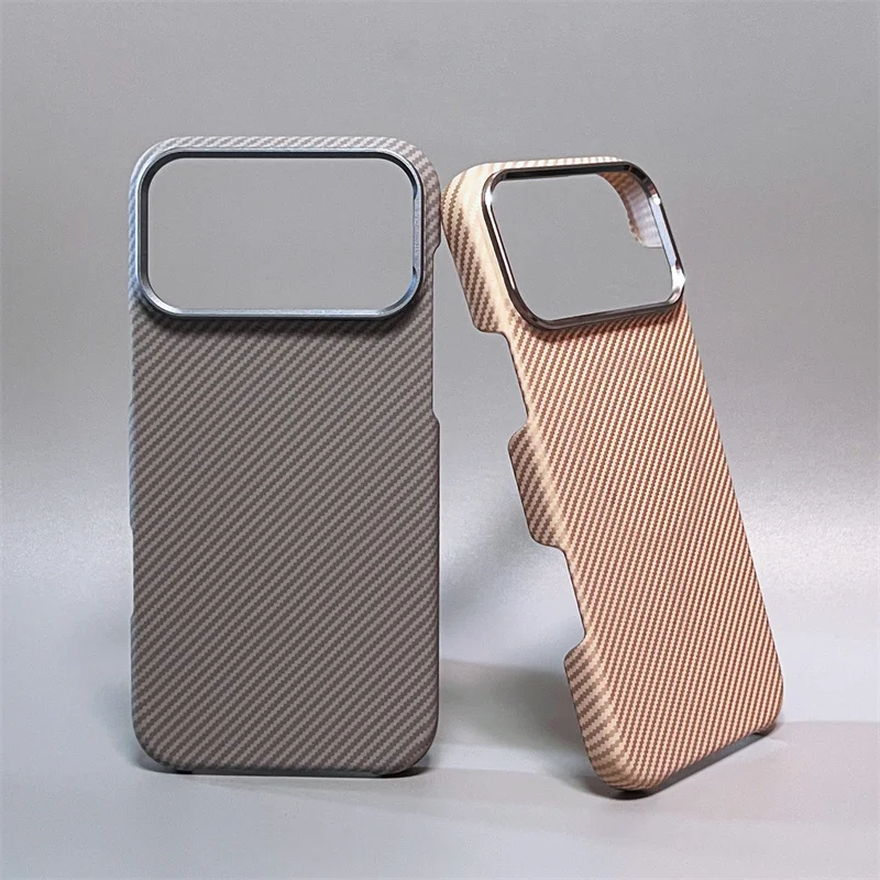 Чехол для iPhone 17/16/15/14 Pro Max, углеродное волокно с магнитным сплавом камеры для чехла MagSafe с абстрактным геометрическим рисунком, противоударный