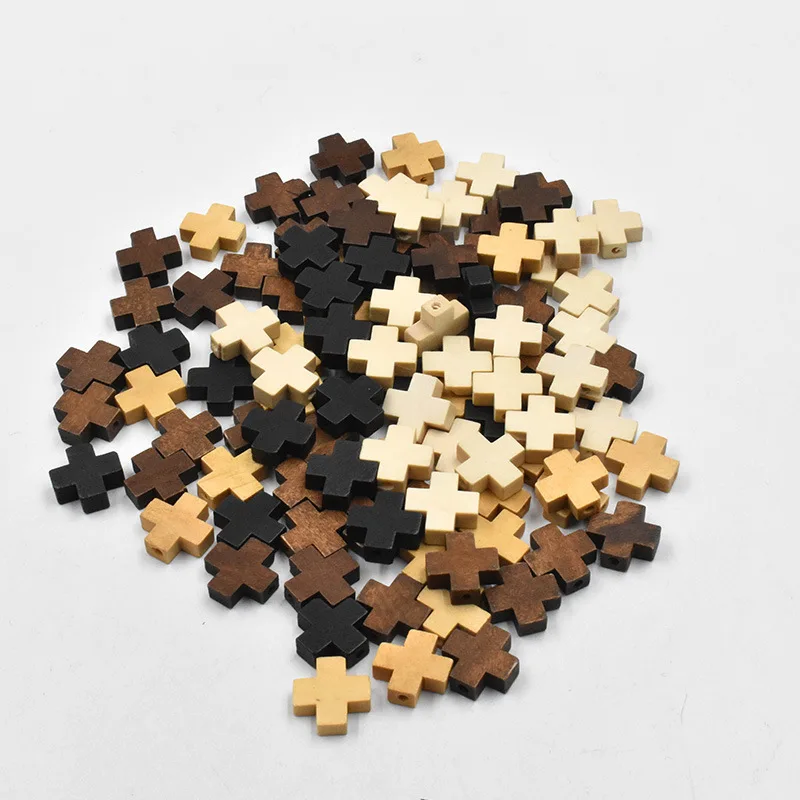 Economical 50Pcs/Pack Retro Cross Wooden For Jewelry Making Accessories Small Hole DIY Bracelet Pendant Necklace Wholesale