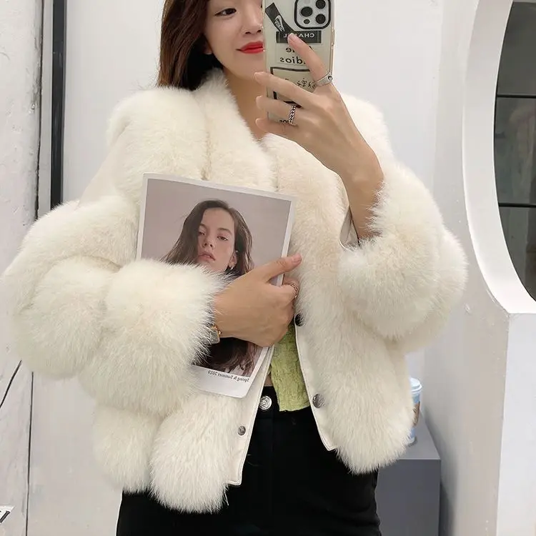 Cappotto di pelliccia vera da donna Cappotto invernale caldo di pelliccia di visone naturale Cappotto di peluche lungo ispessito di lusso di alta qualità Capispalla Abiti da donna