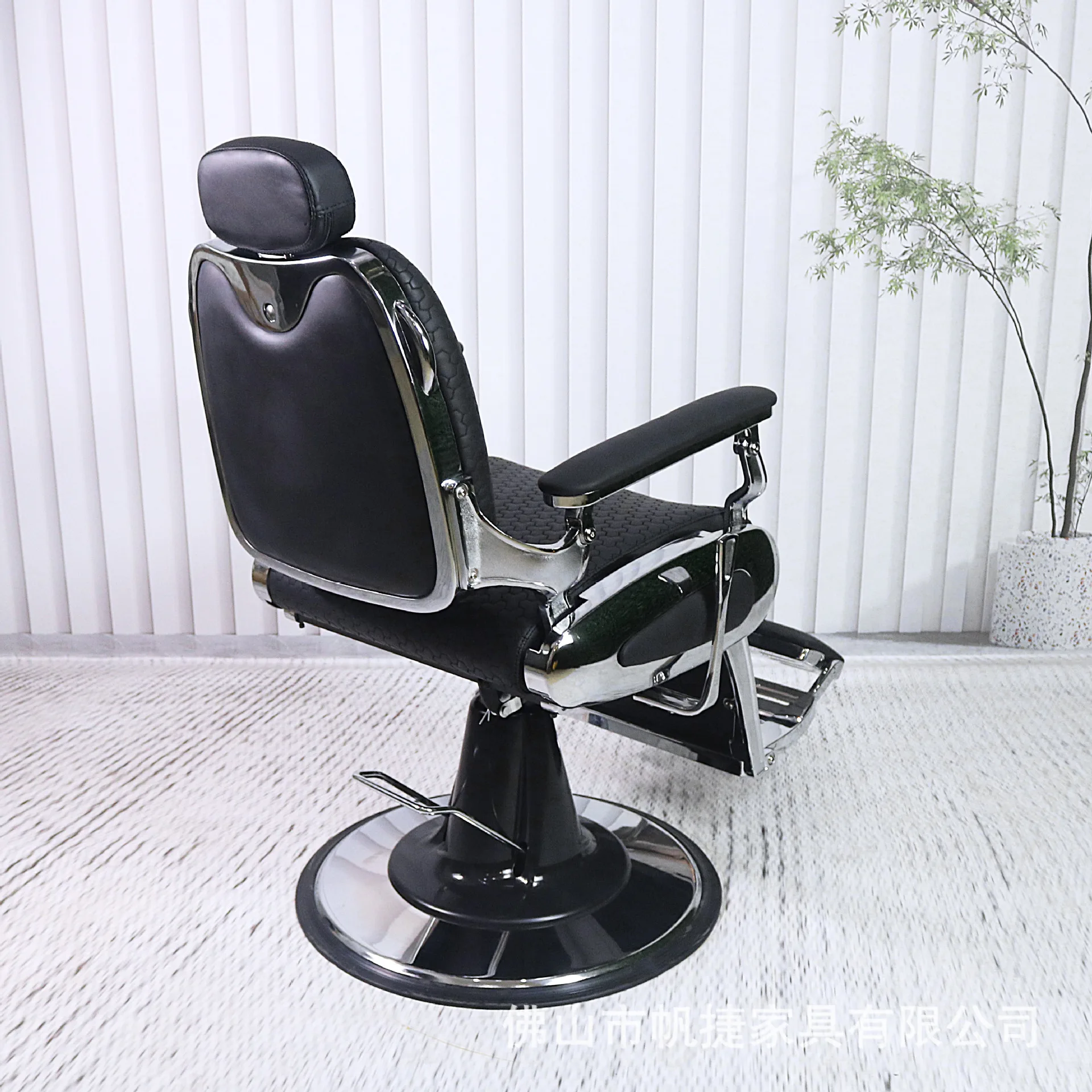 

Мужская парикмахерская с масляной головкой, большое кресло для ухода за волосами, ретро-парикмахерская, может поднимать и откидываться, парикмахерская, специальное парикмахерское кресло
