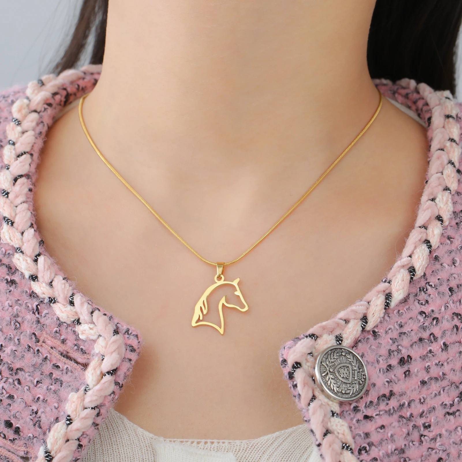 Lucktune Horse Animal Necklace for Women Men Stainless Steel Unicorn Horseshoes Chain Pendant Jewelry Gifts for Horseback Riders