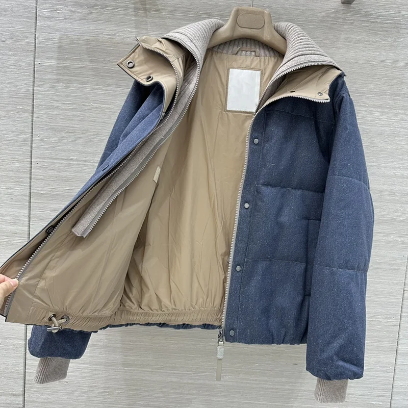 高品質のソフトデニムとウールをブレンドした女性用フェイクツーピースフード付きダウンジャケット人気の冬用コート25101387