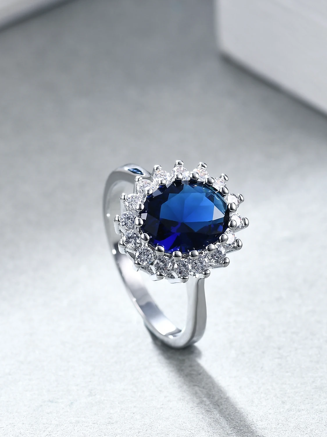 

Сапфировое кольцо с модным циркониевым декором, кольцо с индивидуальным дизайном, аксессуар, бренд 2DSLE