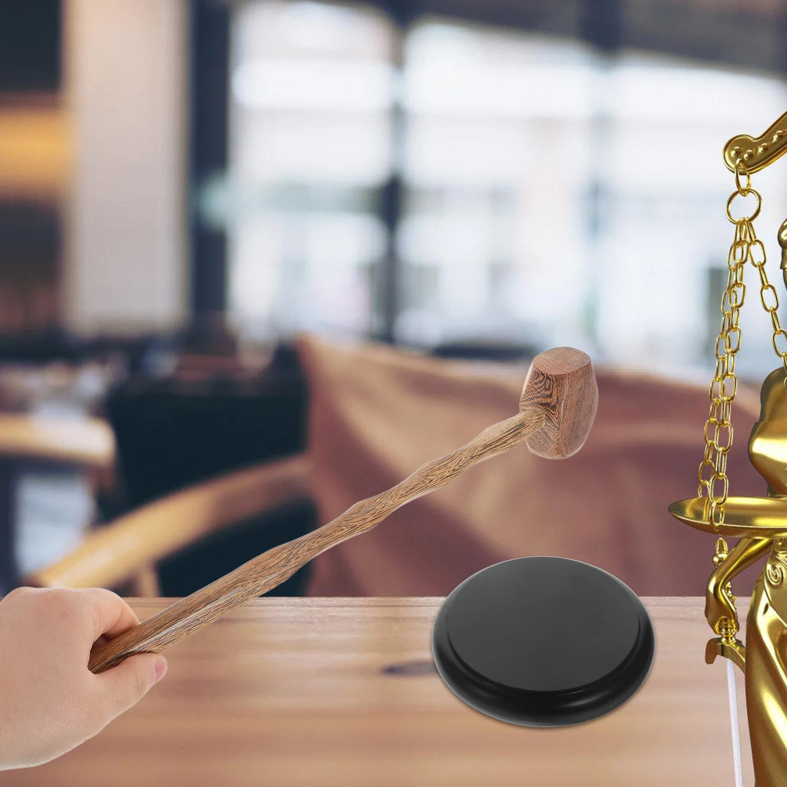 Drewniany młotek sędziowski dla dzieci, realistyczny design, gra fabularna, narzędzie edukacyjne do zajęć w klasie, na przyjęcia i zabawy w udawanie.