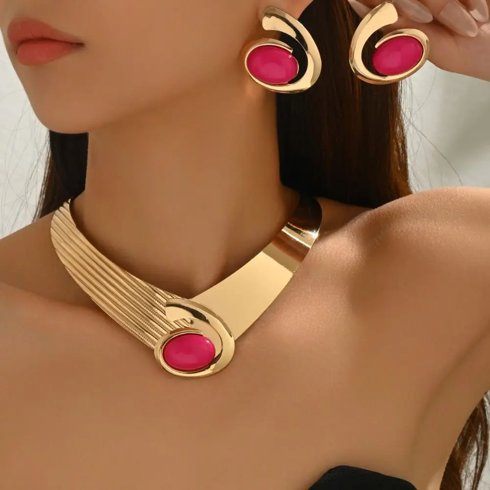 

Black/Blue/Rose Pink Necklace Earrings Set Exaggerated Oval Stone Pendant Geometric Jewelry Set Glamorous Advanced Sense