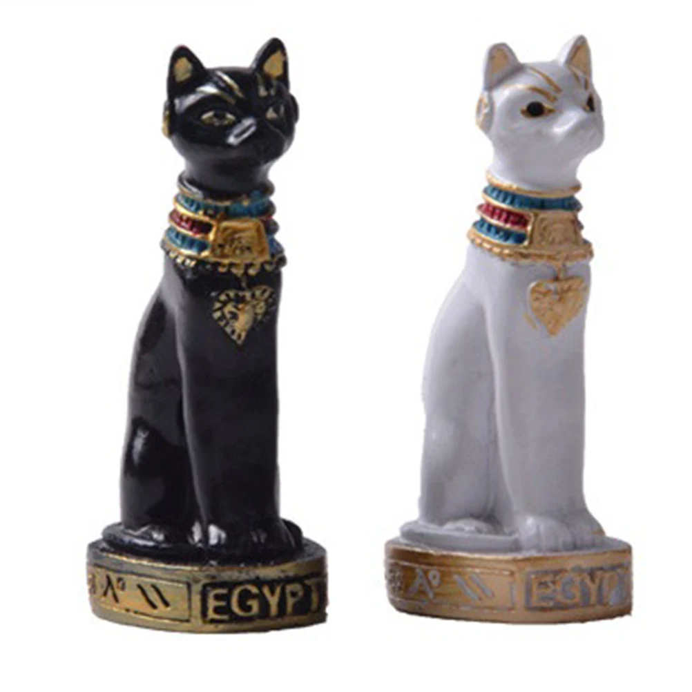

1Pc Meticulously Painted Resin Cat Ornament Delicate Desktop Adornment Noble Gift For Friends And Family