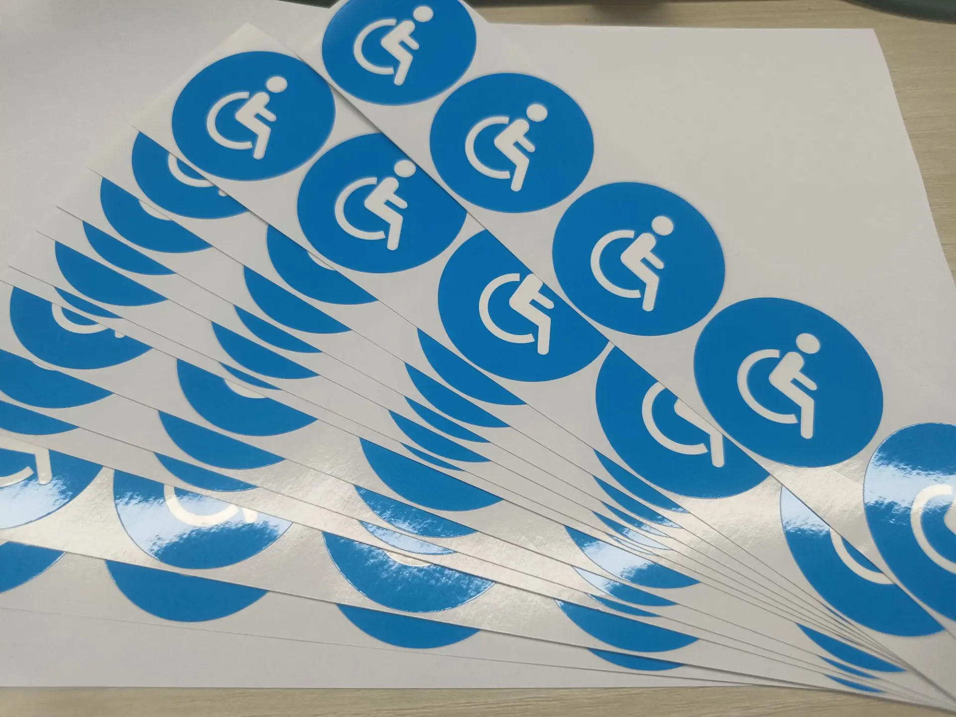 60 Pcs Disabled Wheelchair Symbol Labels Handicapped Access Sticker Sign Round Convenient Decals For Handicapped Parking  2 inch