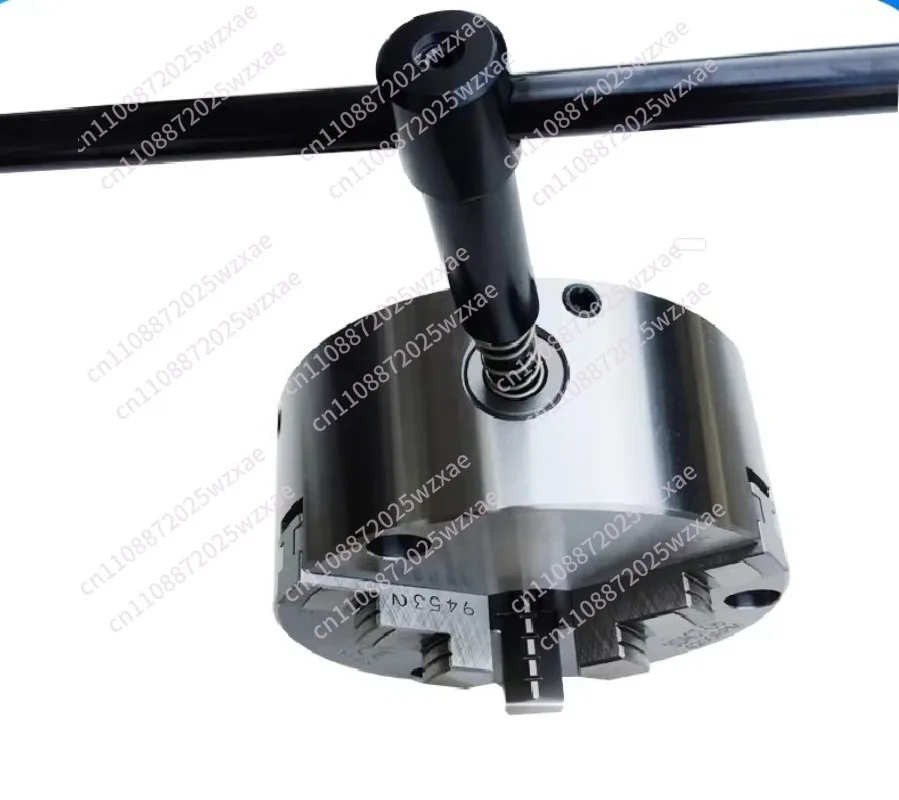 

Adjustable three-jaw four-jaw six-jaw steel shell manual chuck